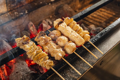 神戸駅で焼き鳥が人気のお店